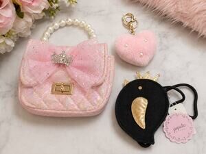 Lot of 3 little girls accessories: purses fluffy key chain bird metallic